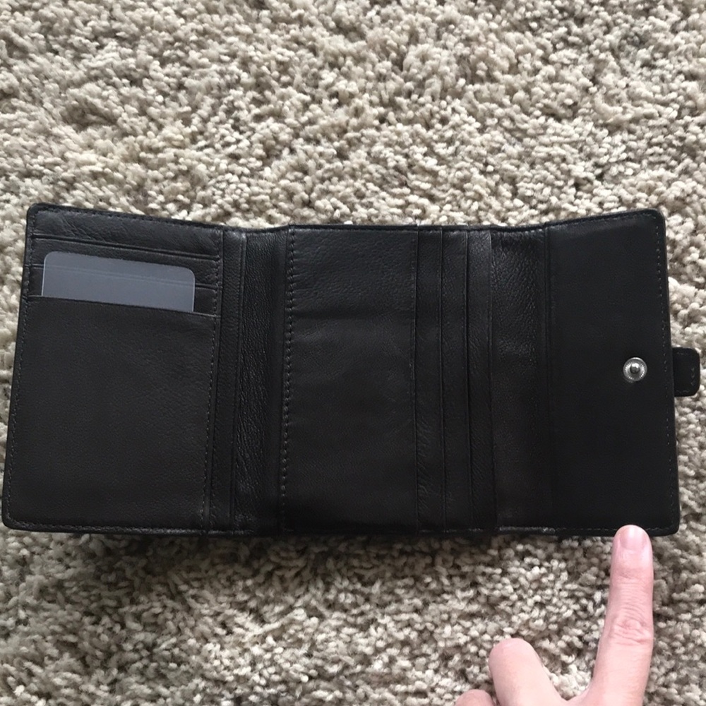 SOLD 🌟 [Bundle 10 for $25] 🟡 CK wallet - Picture 6 of 9
